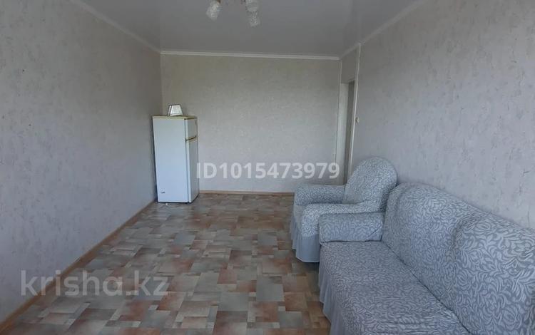 2-бөлмелі пәтер · 42 м² · 4/5 қабат, Кашаубаева 7A, бағасы: 16 млн ₸ в Семее — фото 2