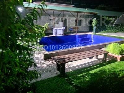 2 бөлме · 20 м² · 1/1 қабат, Жакыпжана Шарипова 4 — Мкр Рауан, бағасы: 15 000 ₸ в Конаеве