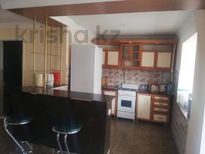4-бөлмелі пәтер · 121.1 м² · 2/6 қабат, 1 ш/а, Маресьева, бағасы: 38 млн ₸ в Актобе, мкр 5