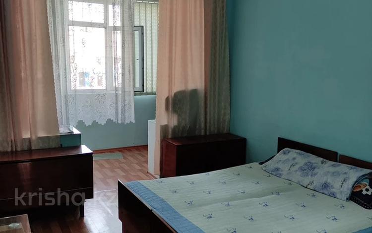 2-комнатная квартира · 50 м² · 2/5 этаж, 5-й мкр 7 за 140 000 ₸ в Актау — фото 2