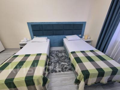 3-комнатная квартира · 80 м² · 6/19 этаж, 7А мкр 21 за 300 000 ₸ в Актау