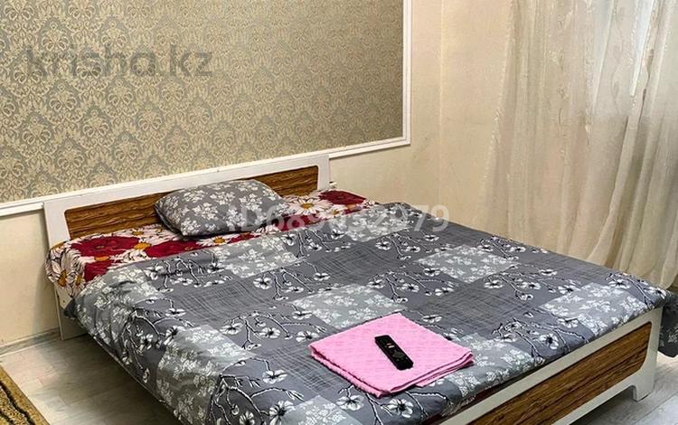 1-бөлмелі пәтер · 76 м², 17-ш/а., 16 й мкр 90, бағасы: 2 000 ₸ в Актау, 17-й мкр — фото 2