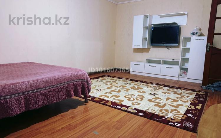 2-бөлмелі пәтер · 45 м² · 2 қабат, Нусупбекова 175, бағасы: 200 000 ₸ в Алматы, Медеуский р-н — фото 2