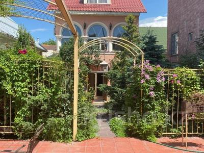 Отдельный дом · 4 комнаты · 190 м² · 6 сот., Жетесуская 75/а за 85 млн 〒 в Алматы