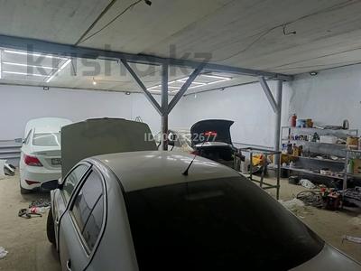 Гараж · 100 м² · Сазда-3, Газизы Жубанова 37А — Народная концелярия за 120 000 〒 в Актобе