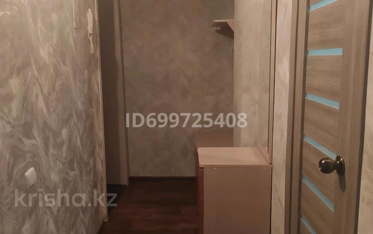 1-комнатная квартира · 32 м² · 1/5 этаж, Ленина — Ленина-Горняков за 6 000 ₸ в Рудном — фото 2