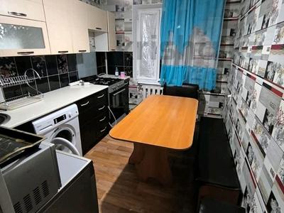 4-комнатная квартира · 80 м² · 5/5 этаж, 5мкр за 19 млн 〒 в Талдыкоргане, мкр Самал