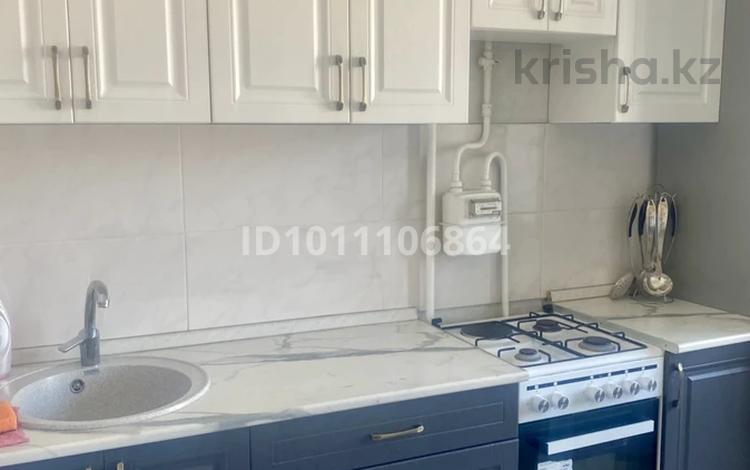 1-бөлмелі пәтер · 40 м² · 8/9 қабат, Бозтаева 17Г — Иртышская, бағасы: 16.5 млн ₸ в Семее — фото 3