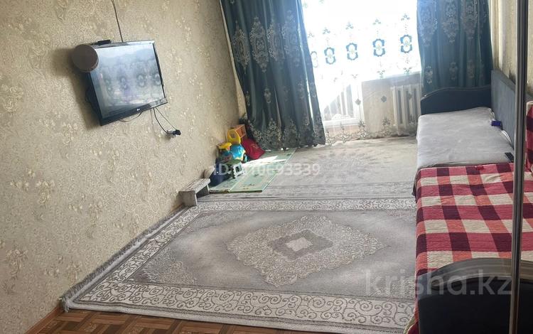 2-бөлмелі пәтер · 48 м² · 8/9 қабат, мкр Юго-Восток, 30й микрорайон 1, бағасы: 16 млн ₸ в Караганде, Казыбек би р-н — фото 2