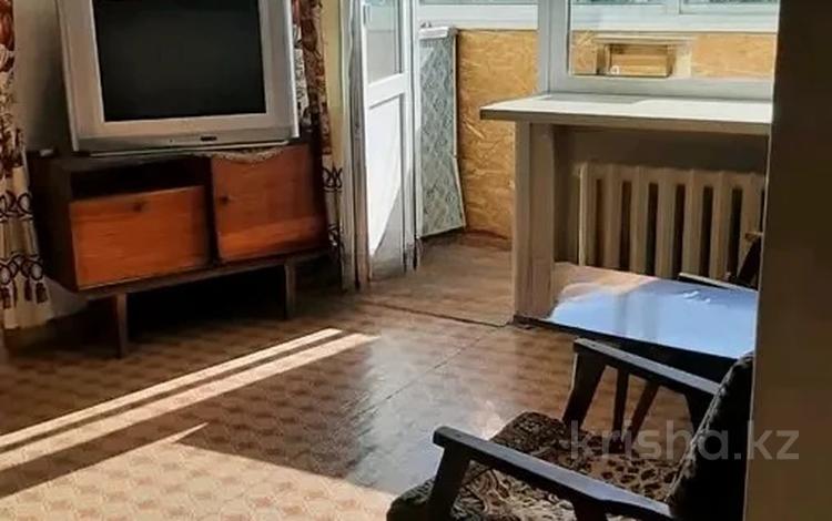 2-бөлмелі пәтер · 42 м² · 5/5 қабат, Ауэзова 49, бағасы: 15 млн ₸ в Усть-Каменогорске — фото 3