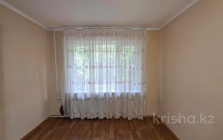 2-комнатная квартира · 43 м² · 1/5 этаж, мкр №8 за 29.9 млн ₸ в Алматы, Ауэзовский р-н — фото 24