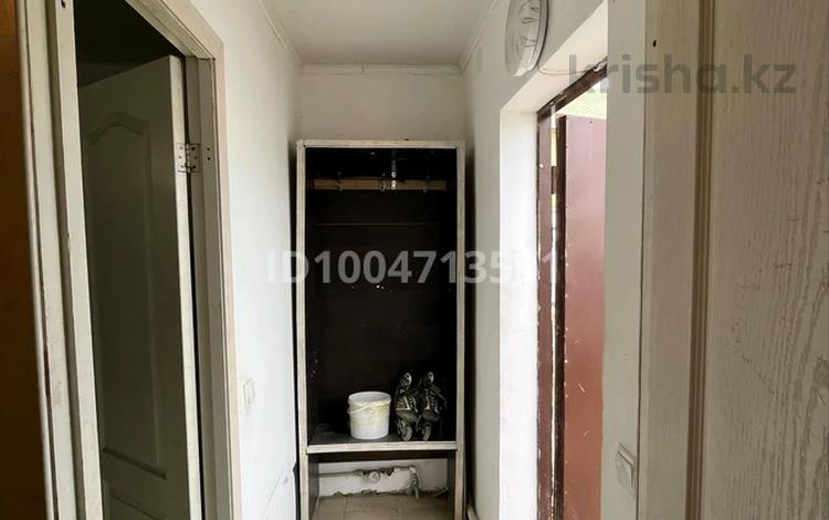 Часть дома · 1 комната · 20 м² · 30 сот., мкр Атырау, Ғазиза жубанова 10 — Мкр.атырау ак босаға за 80 000 〒 — фото 2