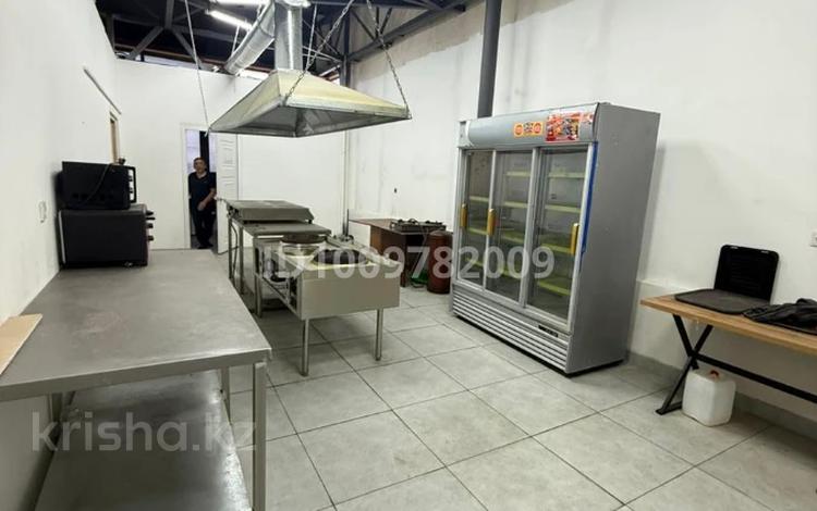 Қоғамдық тамақтану орны · 220 м², бағасы: 1 млн ₸ в Алматы, Жетысуский р-н — фото 4