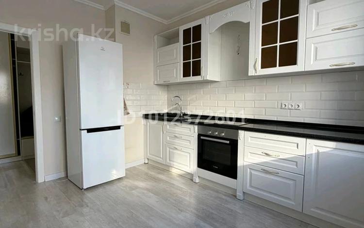 3-комнатная квартира · 73 м² · 3/8 этаж, Бухар жырау 36 за 48 млн ₸ в Астане, Есильский р-н — фото 2