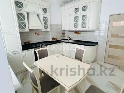 Аренда квартир в Атырауской обл.: 2-комнатная квартира · 86 м² · 2/5 этаж · помесячно, мкр Нурсая, Акжарма 10 за 260 000 〒 2-комнатная квартира · 86 м² · 2/5 этаж · помесячно, мкр Нурсая, Акжарма 10 за 260 000 〒 в Атырау