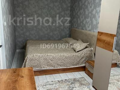 2-комнатная квартира · 40 м² · 1/5 этаж, мкр Восток 21 за 15 000 〒 в Шымкенте, Аль-Фарабийский р-н