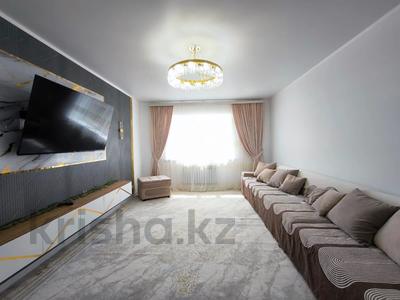 3-комнатная квартира · 96 м² · 1/9 этаж, мкр. Алтын орда за 42 млн ₸ в Актобе
