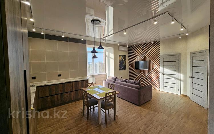 3-комнатная квартира · 89 м² · 6/10 этаж, Назарбаева 1/3 — Торайгырова за 470 000 ₸ в Павлодаре — фото 46