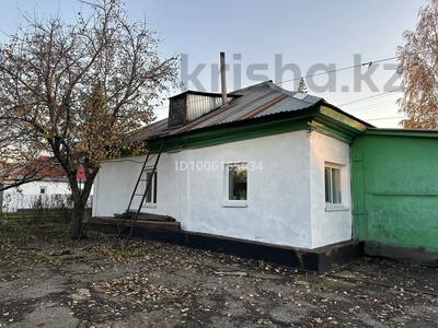 Отдельный дом · 4 комнаты · 50 м² · 6 сот., Андреева — Р-н электротоваров за 8.5 млн 〒 в Усть-Каменогорске