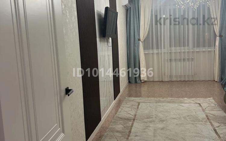 2-комнатная квартира · 63 м² · 3/9 этаж, мкр Жас Канат за 250 000 ₸ в Алматы, Турксибский р-н — фото 2