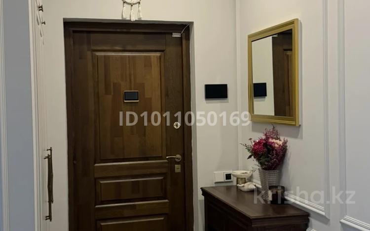 3-бөлмелі пәтер · 120 м² · 4/5 қабат, мкр Ерменсай, Пер. 5 9, бағасы: 125 млн ₸ в Алматы, Бостандыкский р-н — фото 2