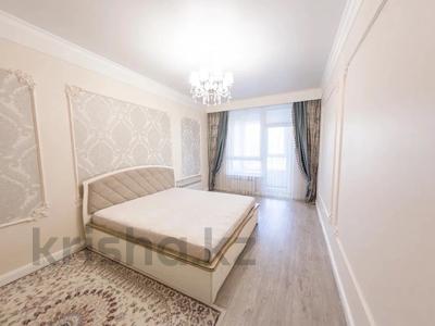3-комнатная квартира, 103 м², 3/8 этаж, Кабанбай батыра 7 за 82.5 млн 〒 в Астане