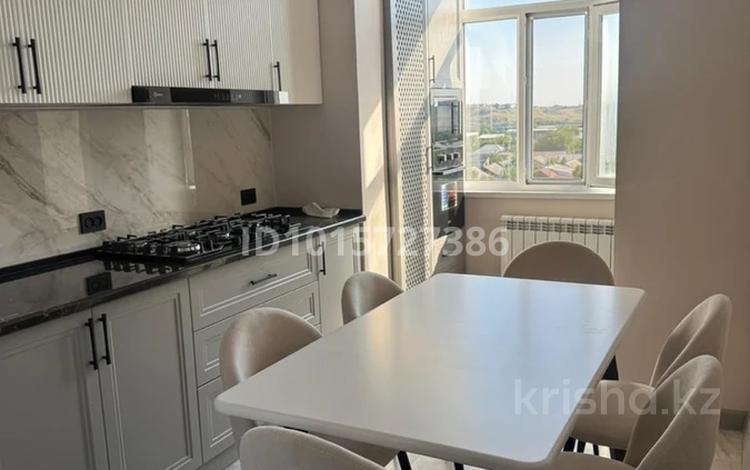2-комнатная квартира · 57.8 м² · 5/5 этаж, Нурпеисова 1А — СМУ 4 за 27 млн ₸ в Шымкенте, Туран р-н — фото 2