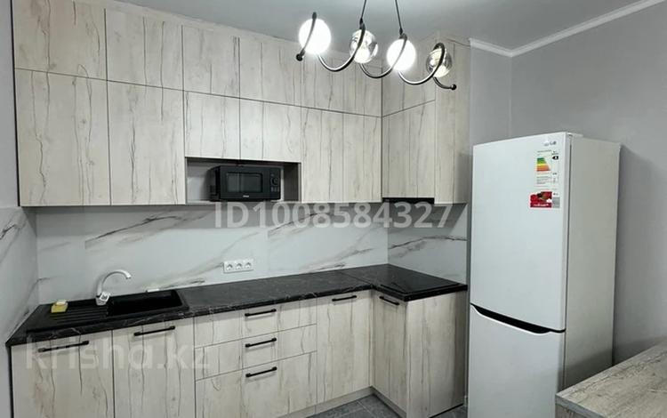 1-бөлмелі пәтер · 30 м², Райымбека 210, бағасы: 250 000 ₸ в Алматы, Алмалинский р-н — фото 2