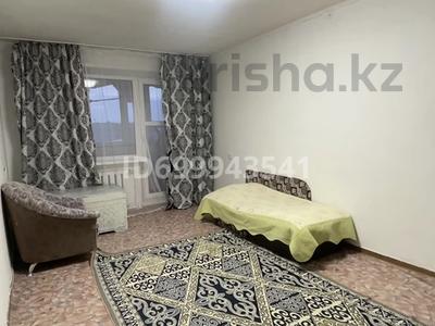 1-комнатная квартира · 30 м² · 5/5 этаж, Майкудук, 15й микрорайон 24 за 100 000 ₸ в Караганде, Алихана Бокейханова р-н