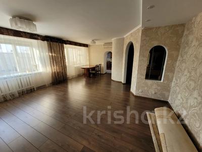 4-комнатная квартира · 130 м² · 3/5 этаж, Брусиловского за 61 млн 〒 в Петропавловске