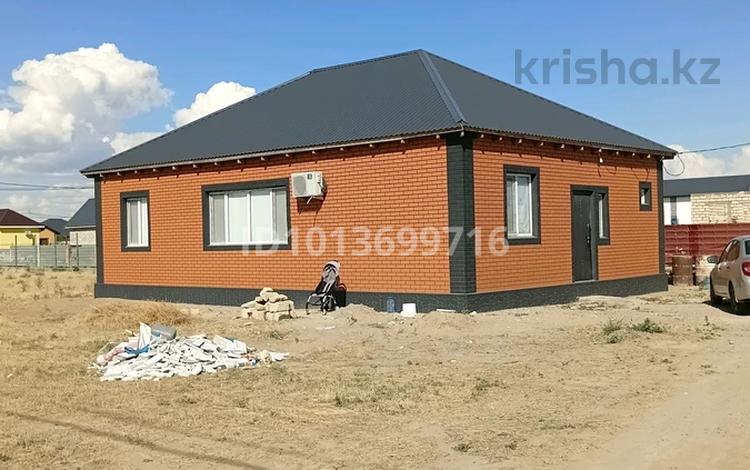 Отдельный дом · 4 комнаты · 103 м² · 8 сот., мкр Зарослый, 15 41 за 23 млн ₸ в Атырау — фото 2