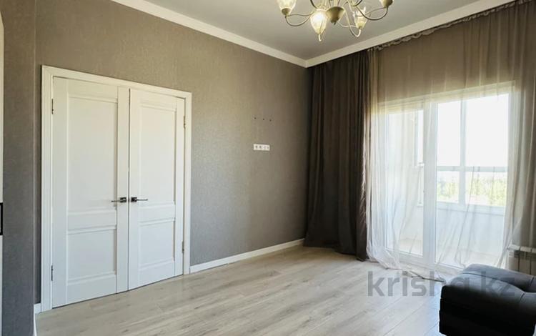 1-бөлмелі пәтер · 38 м² · 9/10 қабат, Бокейхана, бағасы: 26.9 млн ₸ в Астане, Есильский р-н — фото 12