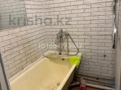 2-комнатная квартира · 43 м² · 3/5 этаж, На 4 ом мкр — Рядом роддом,базар супермаркеты аптеки за 70 000 〒 в Темиртау