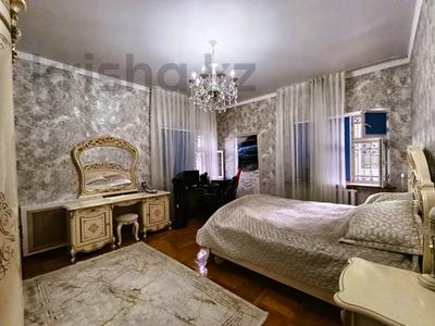 Жеке үй · 9 бөлме · 392 м² · 18 жүзд., Көктөбе ш/а., Талгата Бигельдинова 13 — ВОАД, Кок-Тобе, бағасы: 580 млн ₸ в Алматы, Медеуский р-н