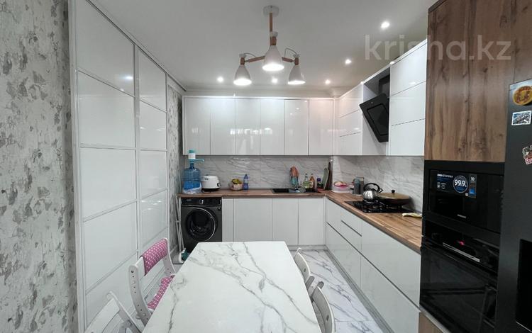 3-комнатная квартира · 90 м² · 1/5 этаж, Бирлик за 47.5 млн ₸ в Талдыкоргане, мкр Бирлик — фото 17