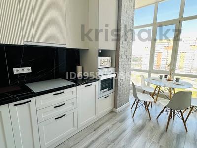 Аренда квартир посуточно в Карагандинской обл.: 2-комнатная квартира · 50 м² · 10/10 этаж, Микрорайон Байкена Ашимова 21 за 18 000 〒 2-комнатная квартира · 50 м² · 10/10 этаж, Микрорайон Байкена Ашимова 21 за 18 000 〒 в Караганде