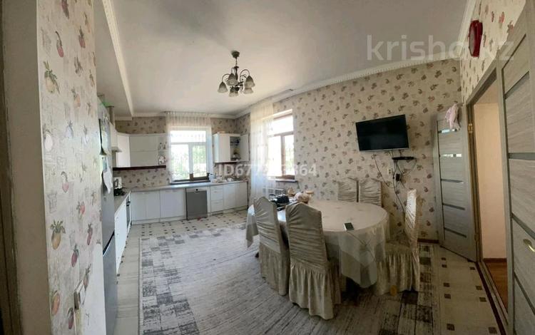 Жеке үй · 10 бөлме · 540 м² · 20 жүзд., Абылайхана 42 — Панкратова, бағасы: 100 млн ₸ в Урджаре — фото 2