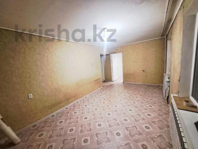 3-бөлмелі пәтер · 58 м² · 3/5 қабат, Самал, бағасы: 17.5 млн ₸ в Талдыкоргане, мкр Самал