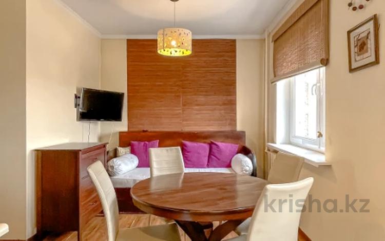 2-бөлмелі пәтер · 70 м² · 8/9 қабат, мкр Самал-2 53, бағасы: 64 млн ₸ в Алматы, Медеуский р-н — фото 11