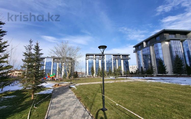 3-комнатная квартира · 110 м² · 3/5 этаж, мкр Каргалы, Акселеу Сейдембек 105/6 за 79 млн 〒 в Алматы, Наурызбайский р-н — фото 27