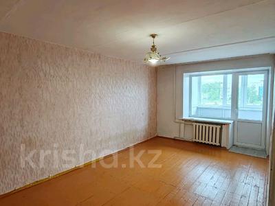 1-комнатная квартира, 33 м², 3/5 этаж, кизатова за 10.8 млн 〒 в Петропавловске