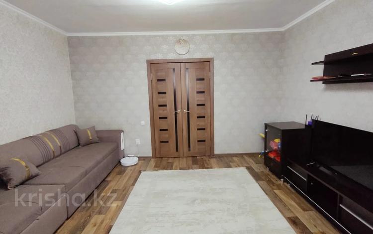 2-бөлмелі пәтер · 52 м² · 9/9 қабат, мкр Юго-Восток, Мкр Степной 2 — ТД Бум, магазин Зета, ресторан Европа, бағасы: 22 млн ₸ в Караганде, Казыбек би р-н — фото 3
