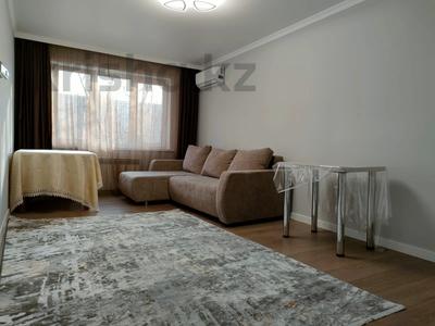 2-бөлмелі пәтер · 44 м² · 2/5 қабат, мкр Аксай-2 7, бағасы: 33 млн ₸ в Алматы, Ауэзовский р-н