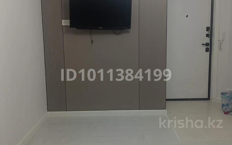 3-бөлмелі пәтер · 100 м² · 2/11 қабат, 17-й микрорайон, Желтоксана 17б, бағасы: 400 000 ₸ в Шымкенте, Аль-Фарабийский р-н — фото 2