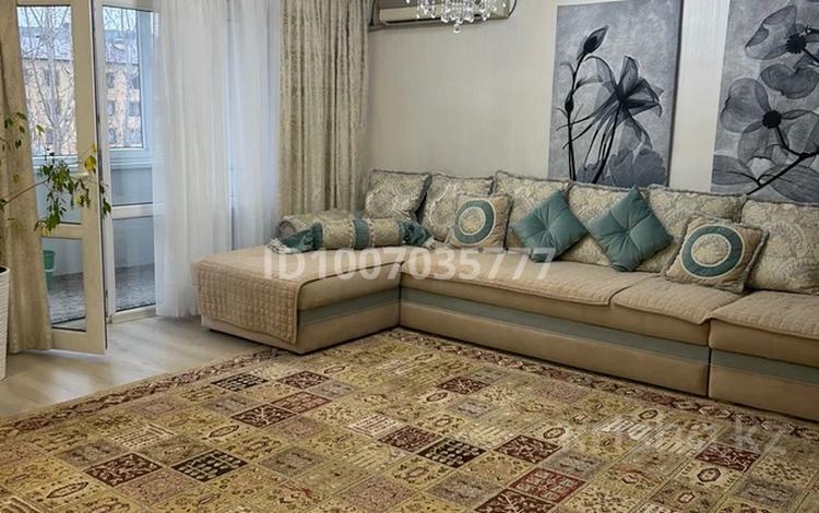 3-комнатная квартира · 87.1 м² · 5/5 этаж, Скоробогатова 67 — Район ТРЦ Галактика за 35 млн ₸ в Уральске, мкр Школьник — фото 2