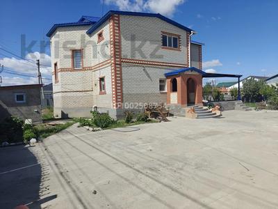 Отдельный дом · 7 комнат · 324 м² · 16 сот., мкр Лесхоз, Т.Молдагалиева 1 за 85 млн ₸ в Атырау