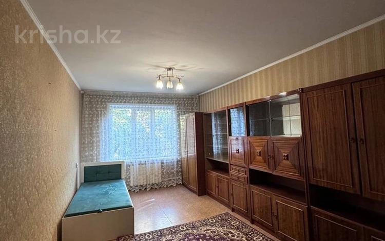 2-комнатная квартира · 51.8 м² · 3/5 этаж, мкр Аксай-4 за 35 млн ₸ в Алматы, Ауэзовский р-н — фото 2