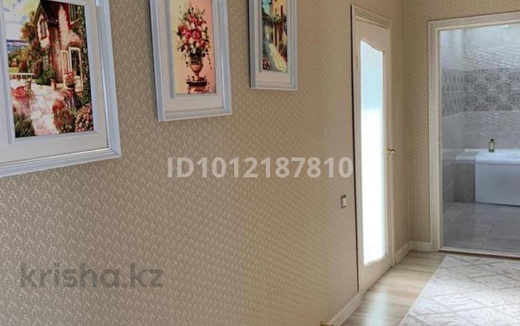 3-комнатная квартира · 160 м² · 5/5 этаж, мкр. Алтын орда, Батыс 2 8 за 49.8 млн ₸ в Актобе — фото 2