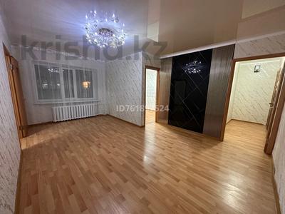 2-комнатная квартира · 45 м² · 1/5 этаж, Севастопольская 21 за 13 млн 〒 в Семее