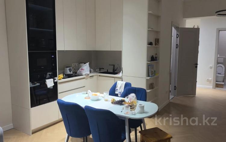 4-комнатная квартира · 105 м² · 2/10 этаж, Кабанбай Батыра за 108 млн ₸ в Алматы, Медеуский р-н — фото 8